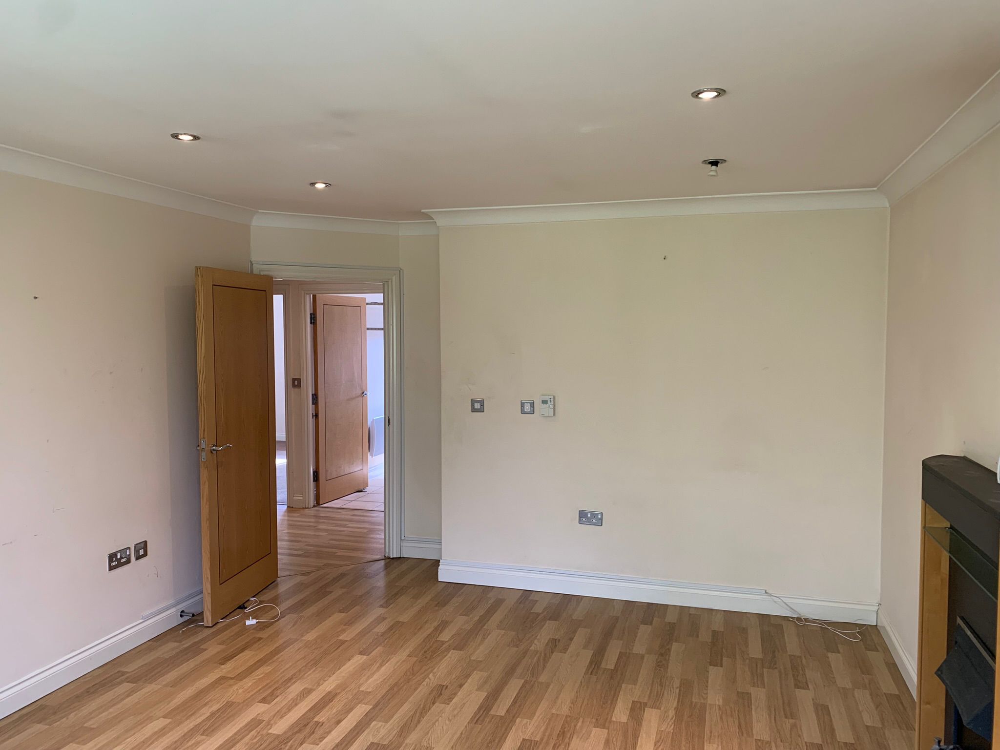 Residential & Commercial Painting Manchester